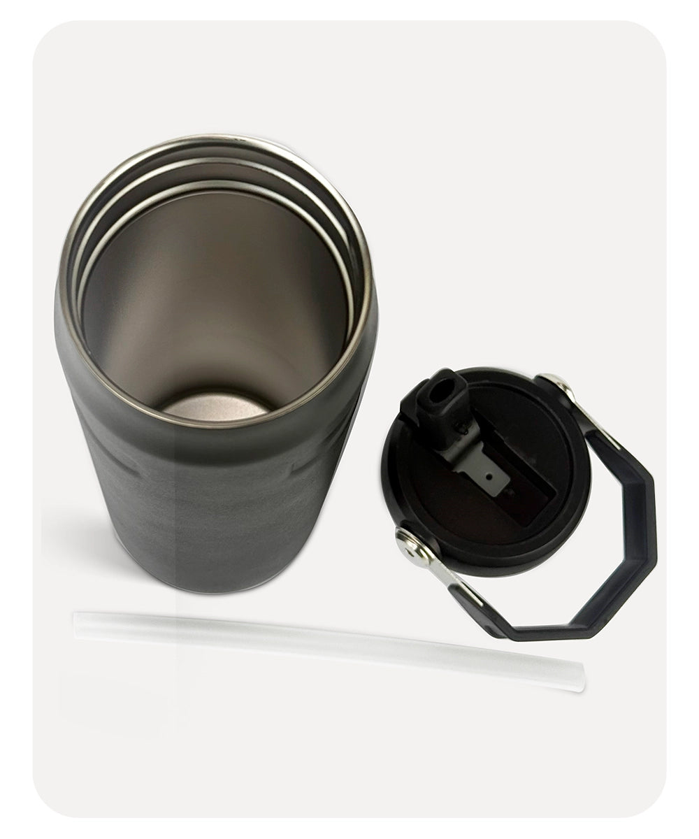 Frozo Vacuum Bottle - Black - 700ml