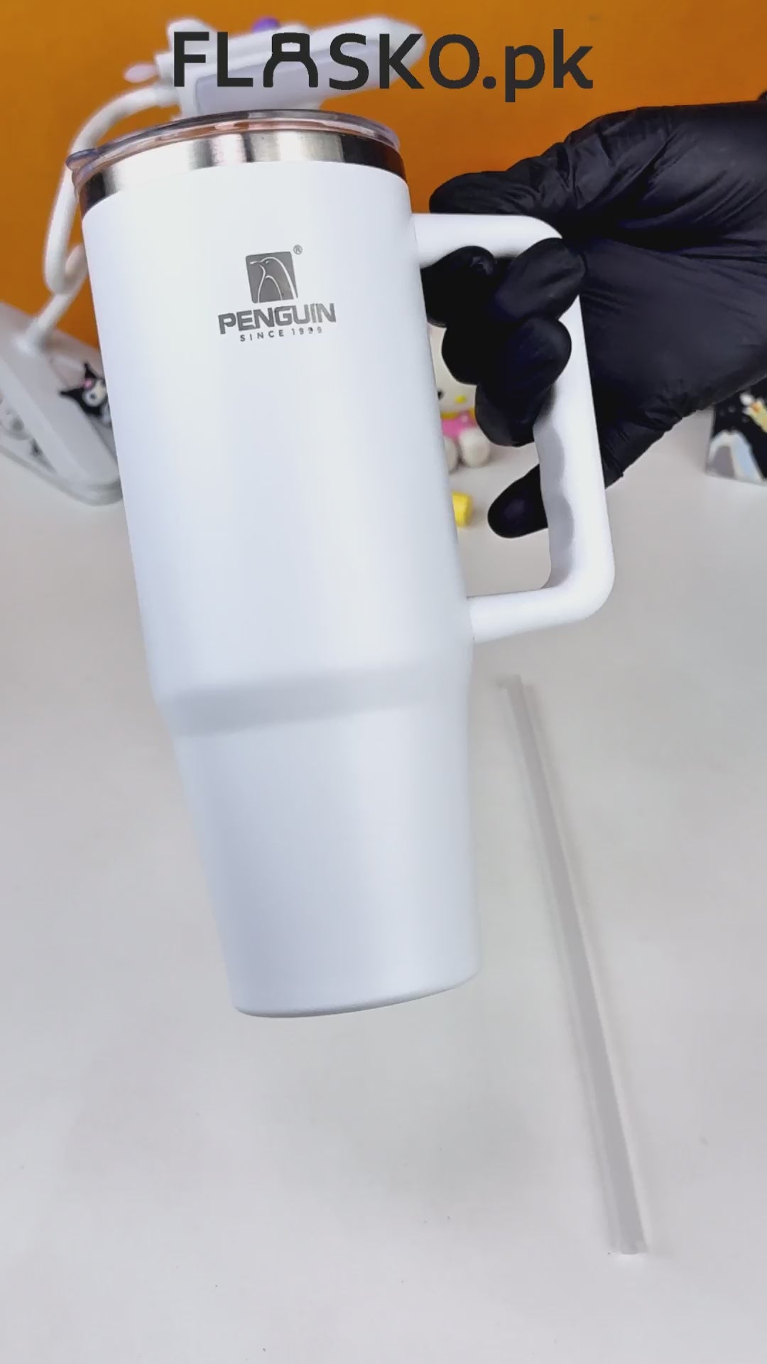 Penguin Tumbler - Offwhite - 900ml